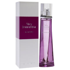 Givenchy Very Irresistible: pulverizador cómodo para rociar la fragancia
