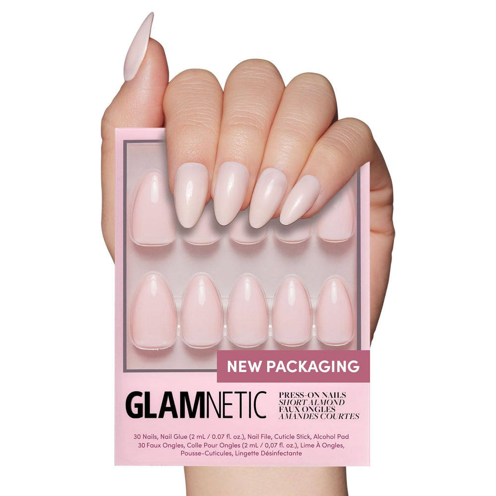 Glamnetic Ballet Pink: uñas postizas rosadas claras para un look elegante y duradero.