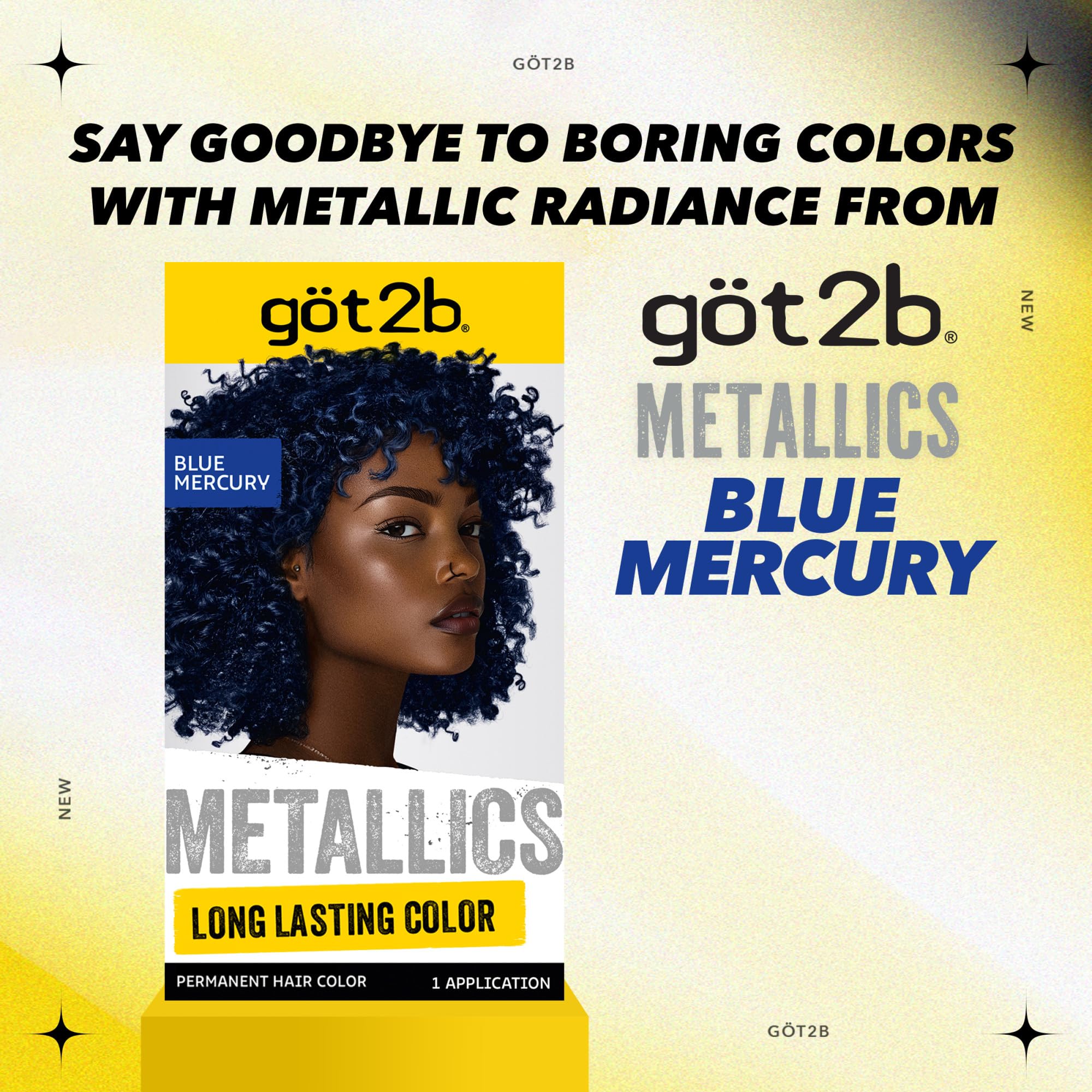 Cabello teñido con Got2b Metallics, tono azul intenso para cambios atrevidos.