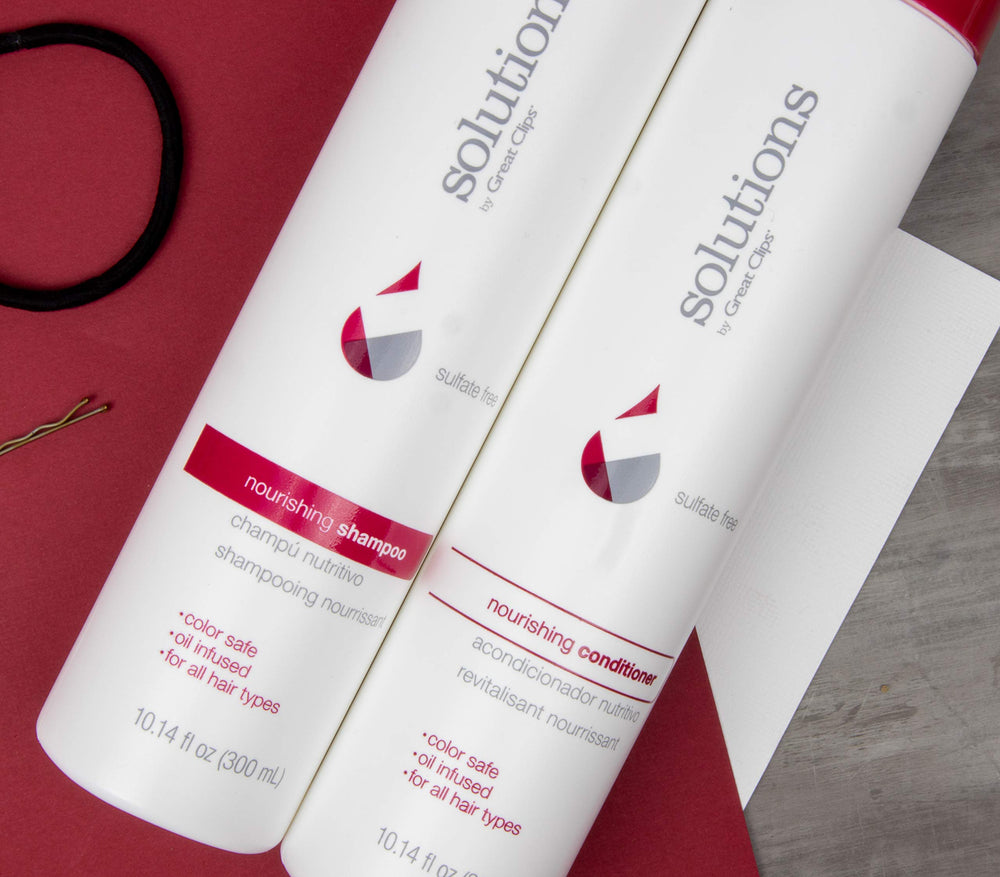 GREAT CLIPS Solutions Champú Nutritivo, espuma cremosa limpia sin irritar.