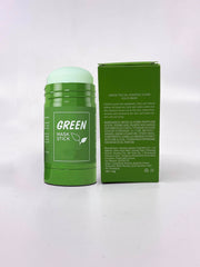 Green Mask Stick con extracto de té verde aporta hidratación suave.