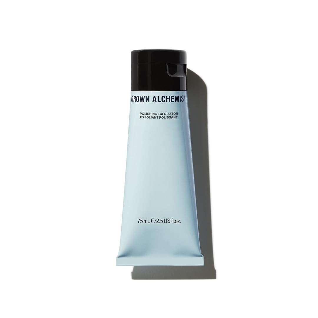 Grown Alchemist Exfoliante pulidor facial, botella rosa, exfolia suavemente para una piel más suave.