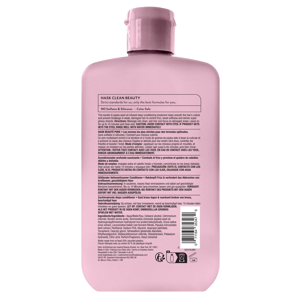 Enjuague con HASK Keratina para suavidad y brillo.