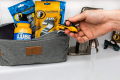 Cuchillas de acero inoxidable HeadBlade HB4 para un afeitado suave.