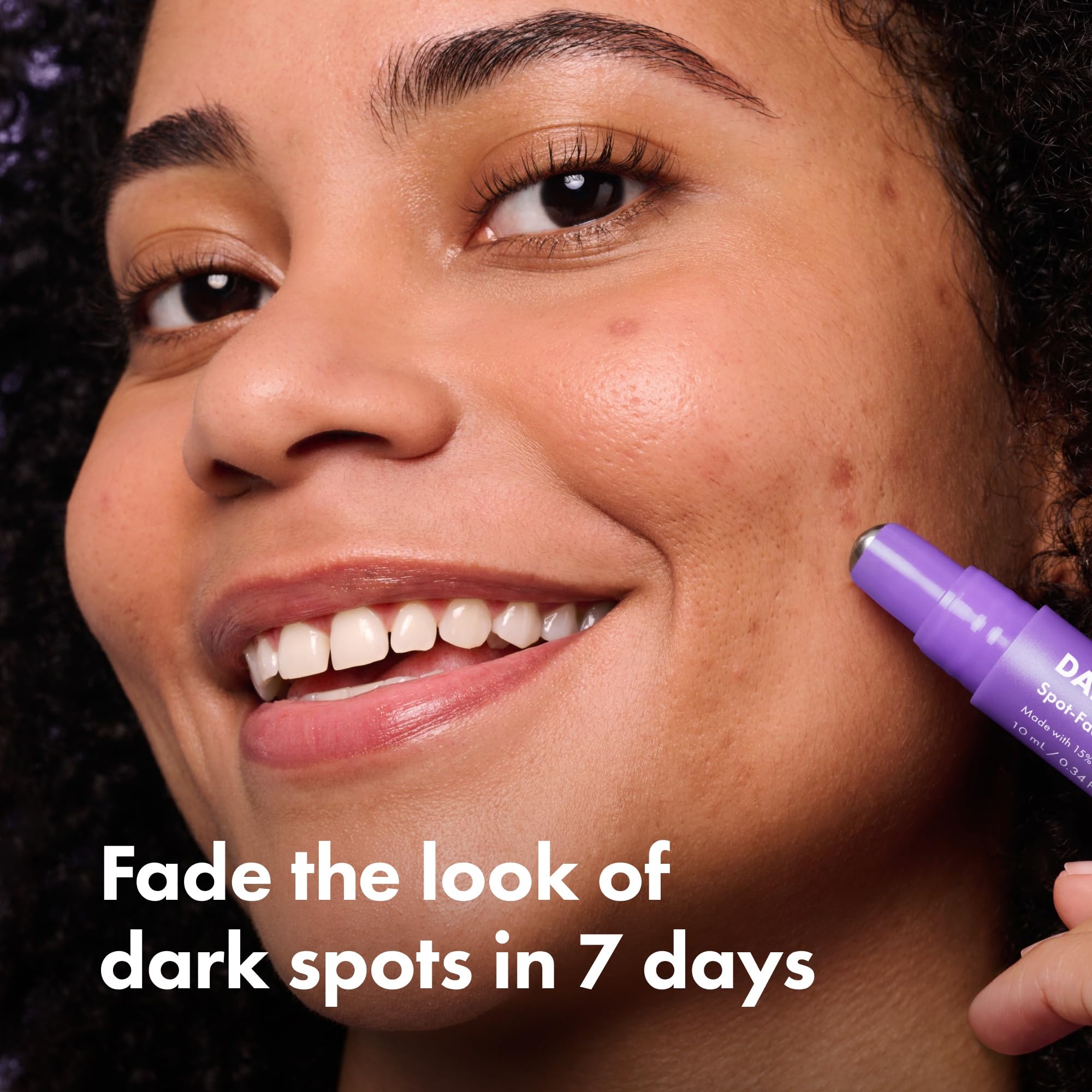 Aplicador twist de Hero Cosmetics Dark Spot Correct para aplicación precisa