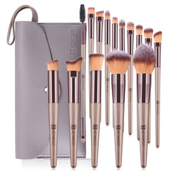 HEYMKGO conjunto de pinceles 15 piezas con acabado Champagne-oro para un maquillaje uniforme.