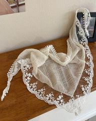 Huachi Bandana con ajuste trasero para mayor comodidad.