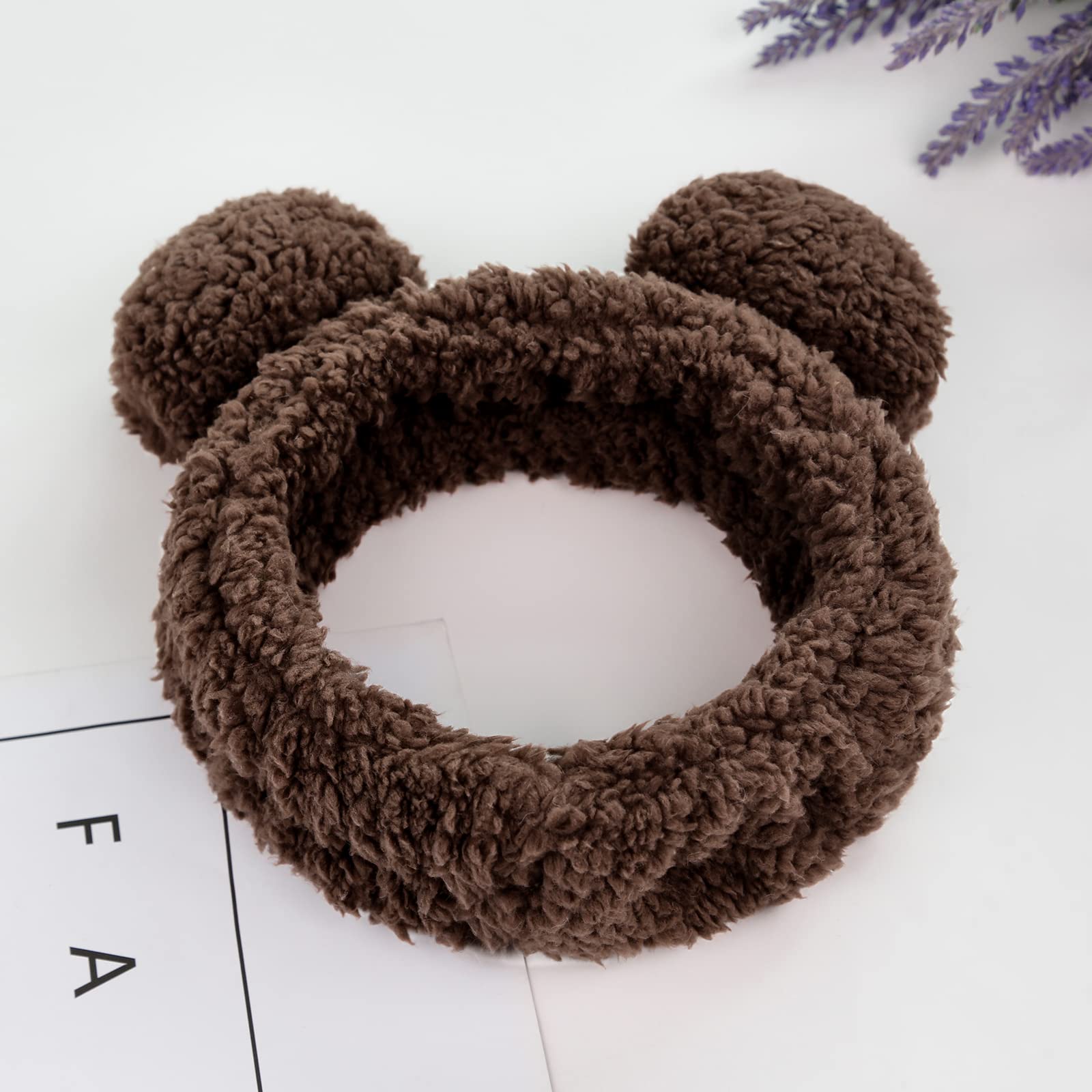 Huachi diseño orejas osito, toque dulce para looks rápidos
