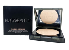 Poudre compacte Huda Easy Bake Snatch avec éponge intégrée pour retouches ciblées et rapides