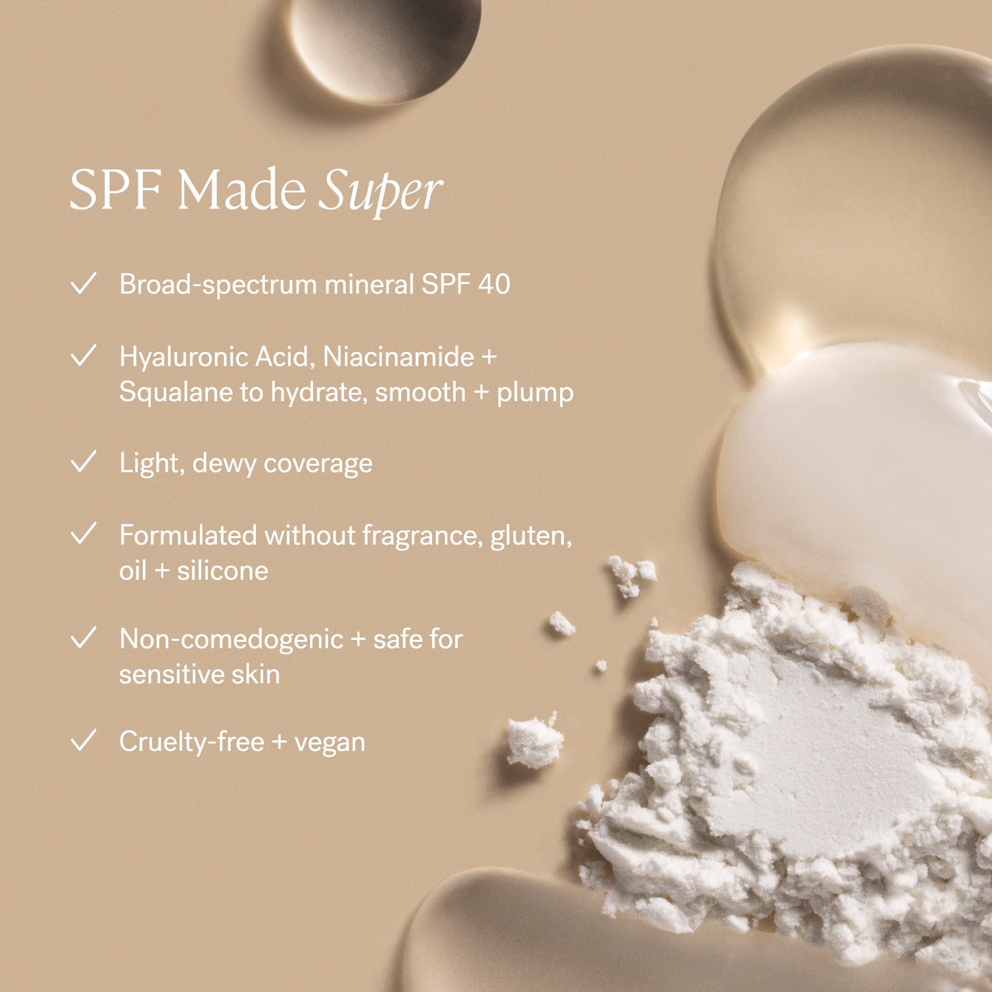 ILIA Super Serum Skin Tint SPF40, aplicación suave en piel para tono uniforme.
