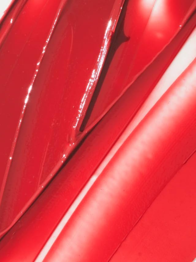 ILIA Balmy Tint color ajustable, construye intensidad con cada capa.