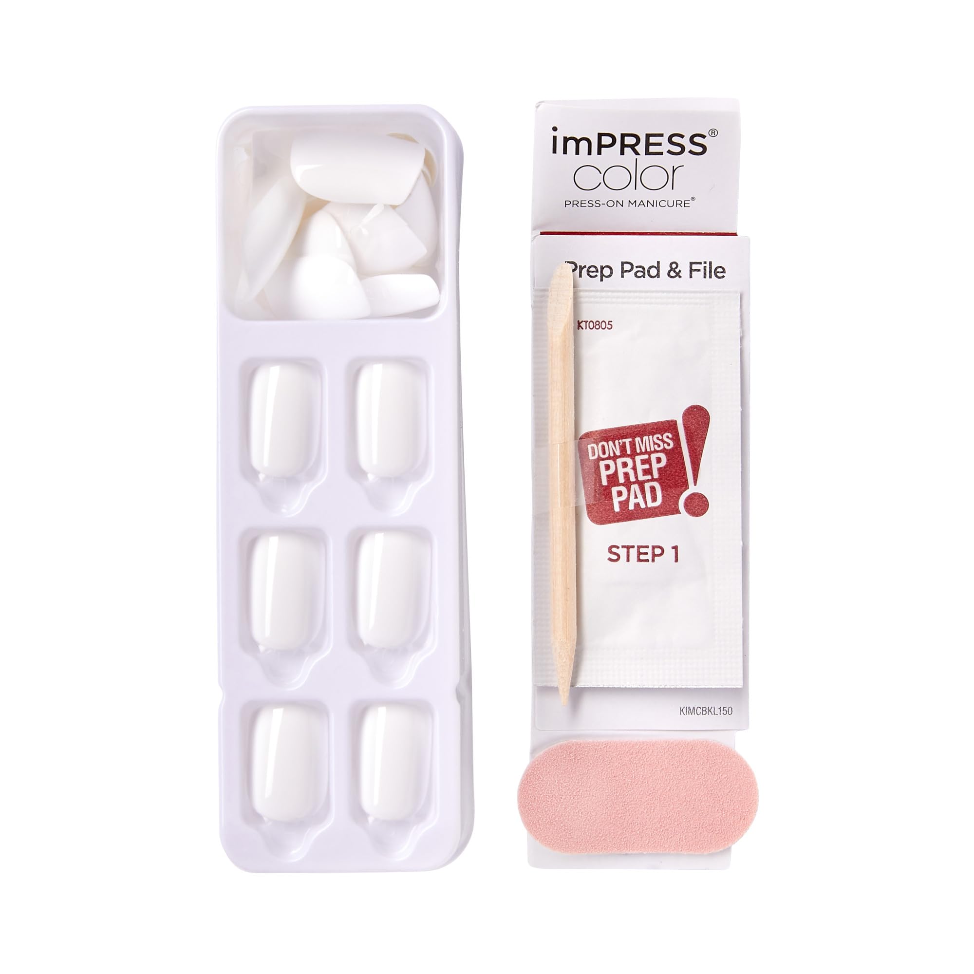 Aplicación rápida de uñas imPRESS para look inmediato.