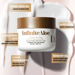 InfiniteAloe: textura cremosa visible al aplicar para suavidad instantánea.