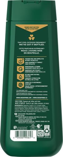 Textura exfoliante visible de Irish Spring Active Scrub en la piel