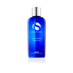 iS CLINICAL Cleansing Complex en botella limpia profundamente sin resecar la piel