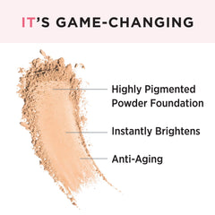 IT Cosmetics Celebration Foundation Illumination muestra aplicación suave con brocha para acabado uniforme