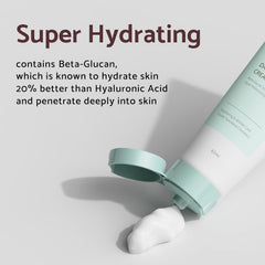 Aplicación diaria en rostro con IUNIK Beta-Glucan, sensación suave.