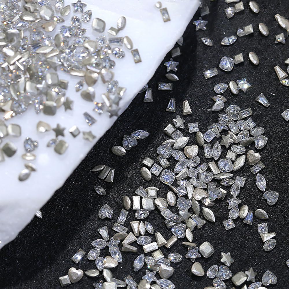 Jaliya diamantes cristal traslúidos para uñas, efecto deslumbrante en diseño.