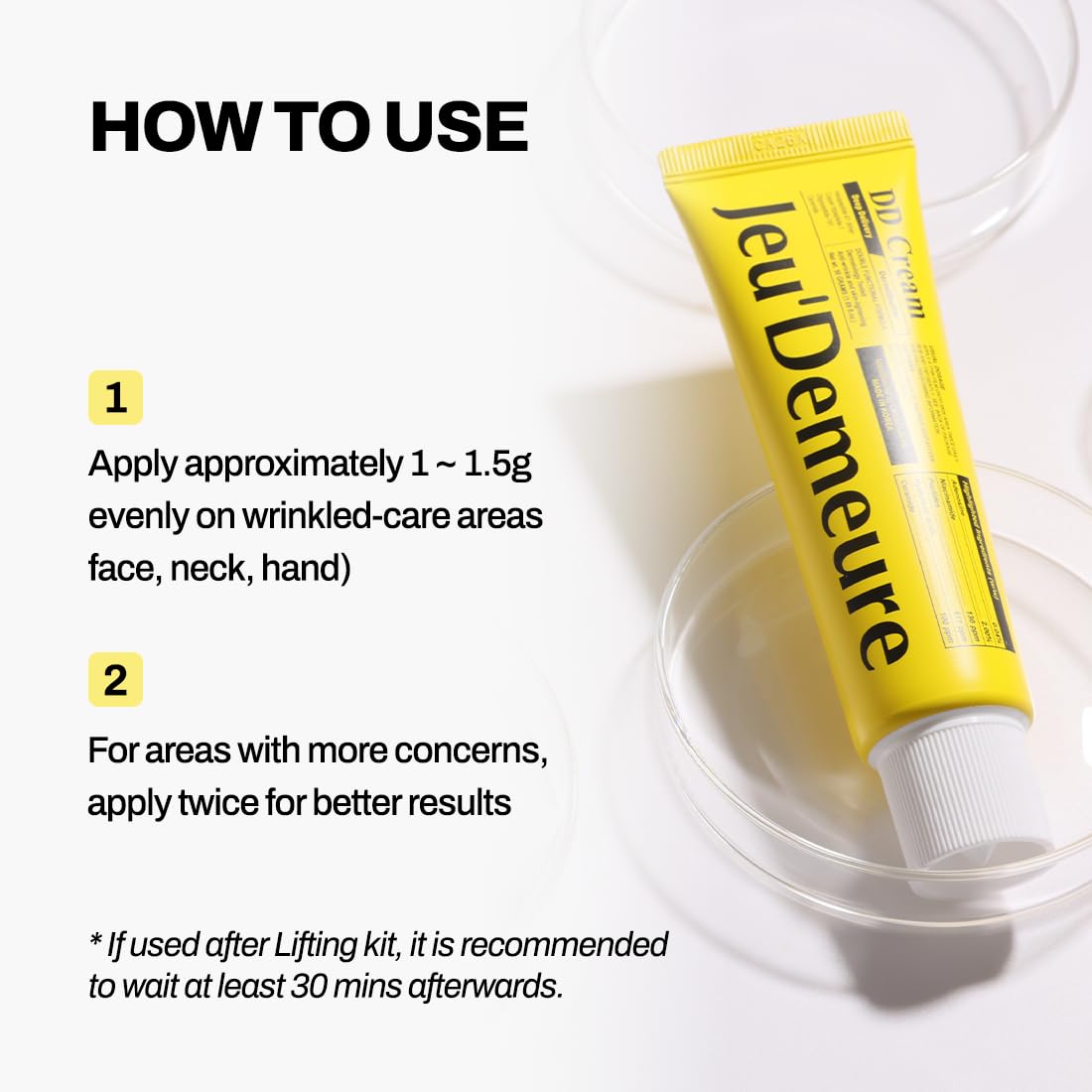 Close-up of JEU'DEMEURE Dermatishuttle DD Cream label for premium skincare