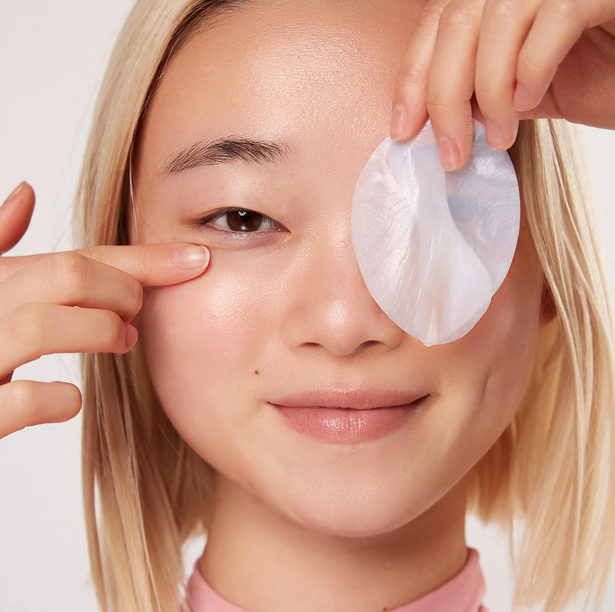 Masques yeux Jillian Dempsey huile d'amande adoucit et nourrit