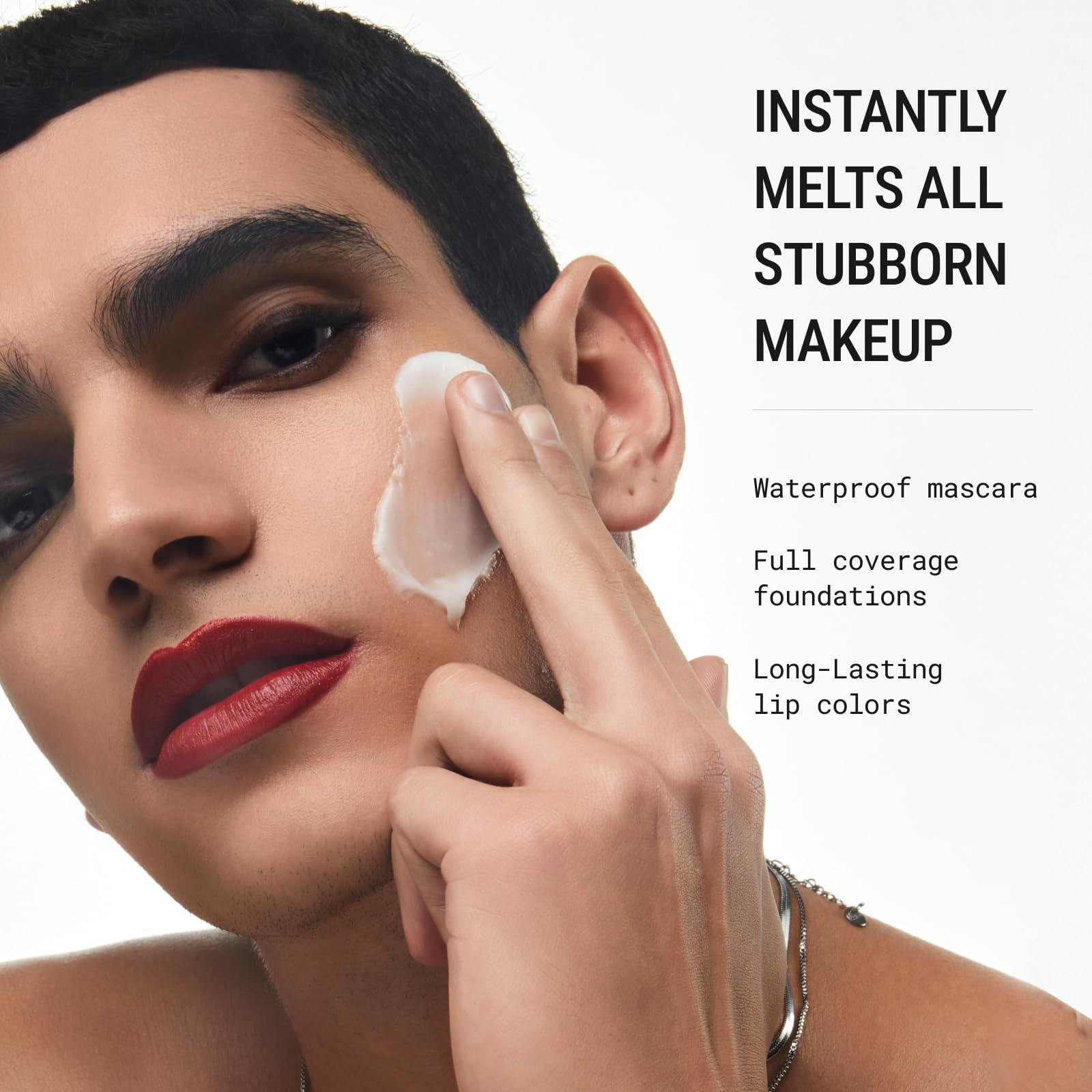 JADE Clean10 aplicación-masaje suave para desmaquillar maquillaje y protector solar