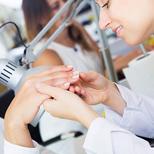 Karma Organic Deep Nutrition mejora brillo y protección de uñas.