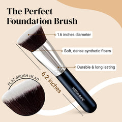 Pincel Kabuki de KESHIMA ideal para base líquida y mezcla suave.