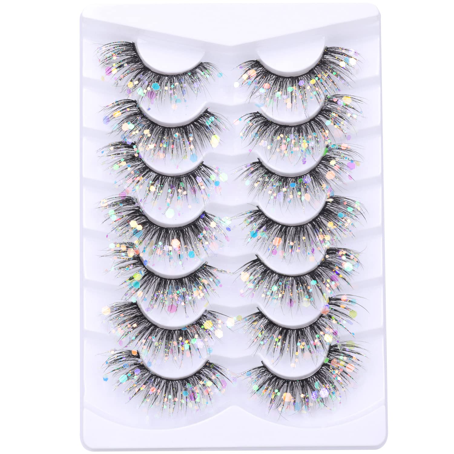 Pestañas Kiromiro con brillo dramático, listas para looks nocturnos y atrevidos.