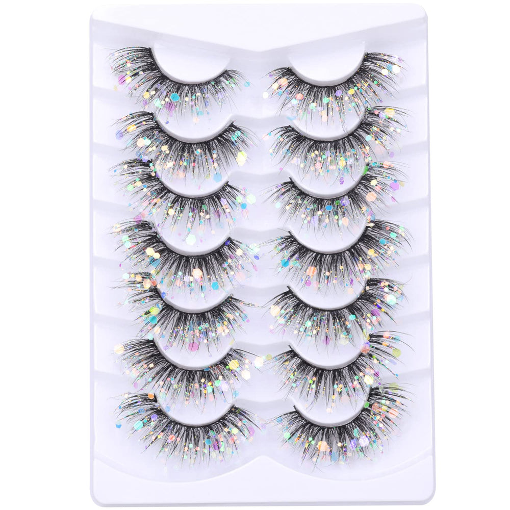Pestañas Kiromiro con brillo dramático, listas para looks nocturnos y atrevidos.