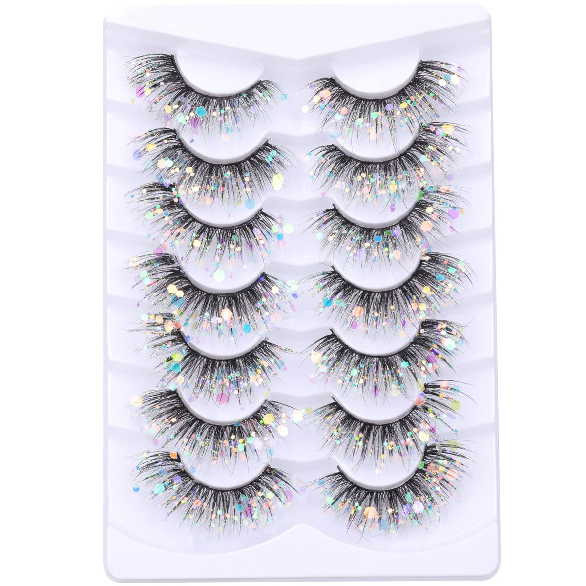 Pestañas Kiromiro con brillo dramático, listas para looks nocturnos y atrevidos.