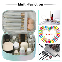 KITENROM interior con bandas elásticas para asegurar labiales y brochas