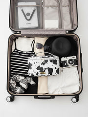 KITENROM bolso con impresión vaca, estilo único y protección para cosméticos.