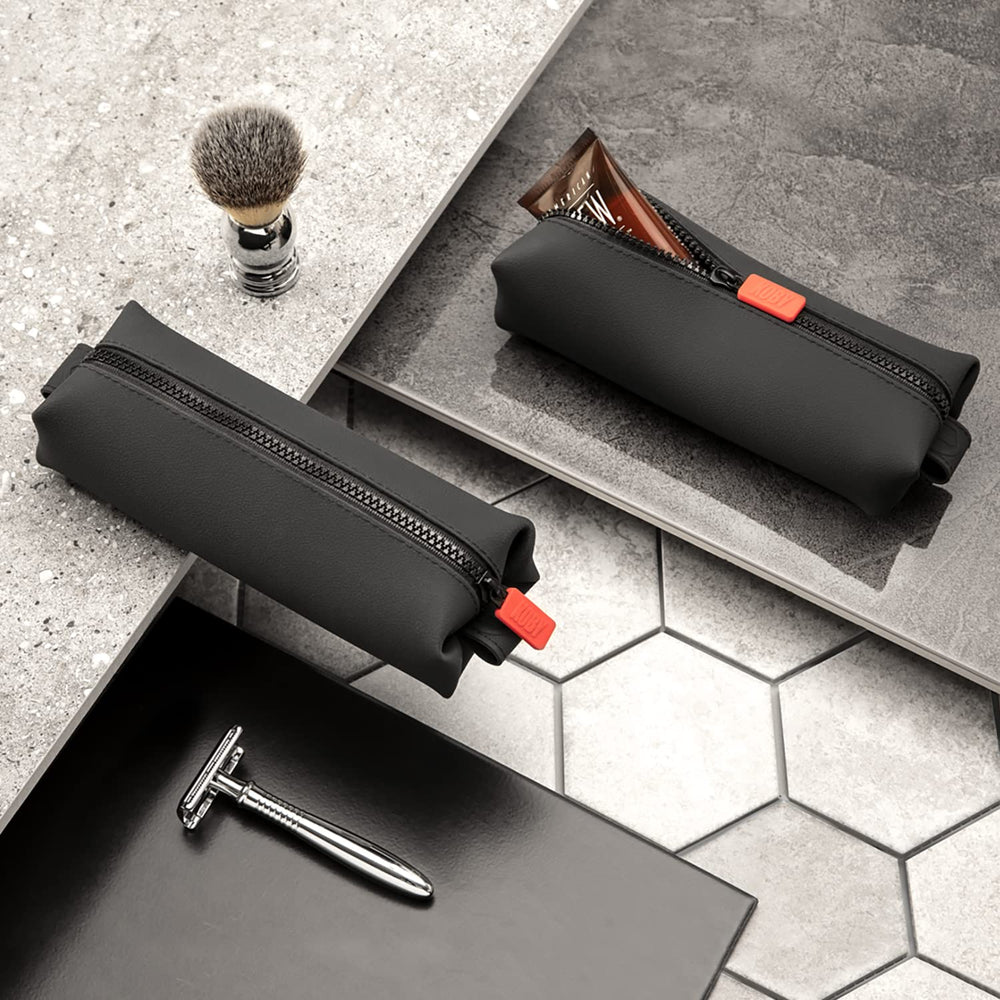 TOOLETRIES Koby Mini: matière étanche et facile à nettoyer, pour vos liquides.