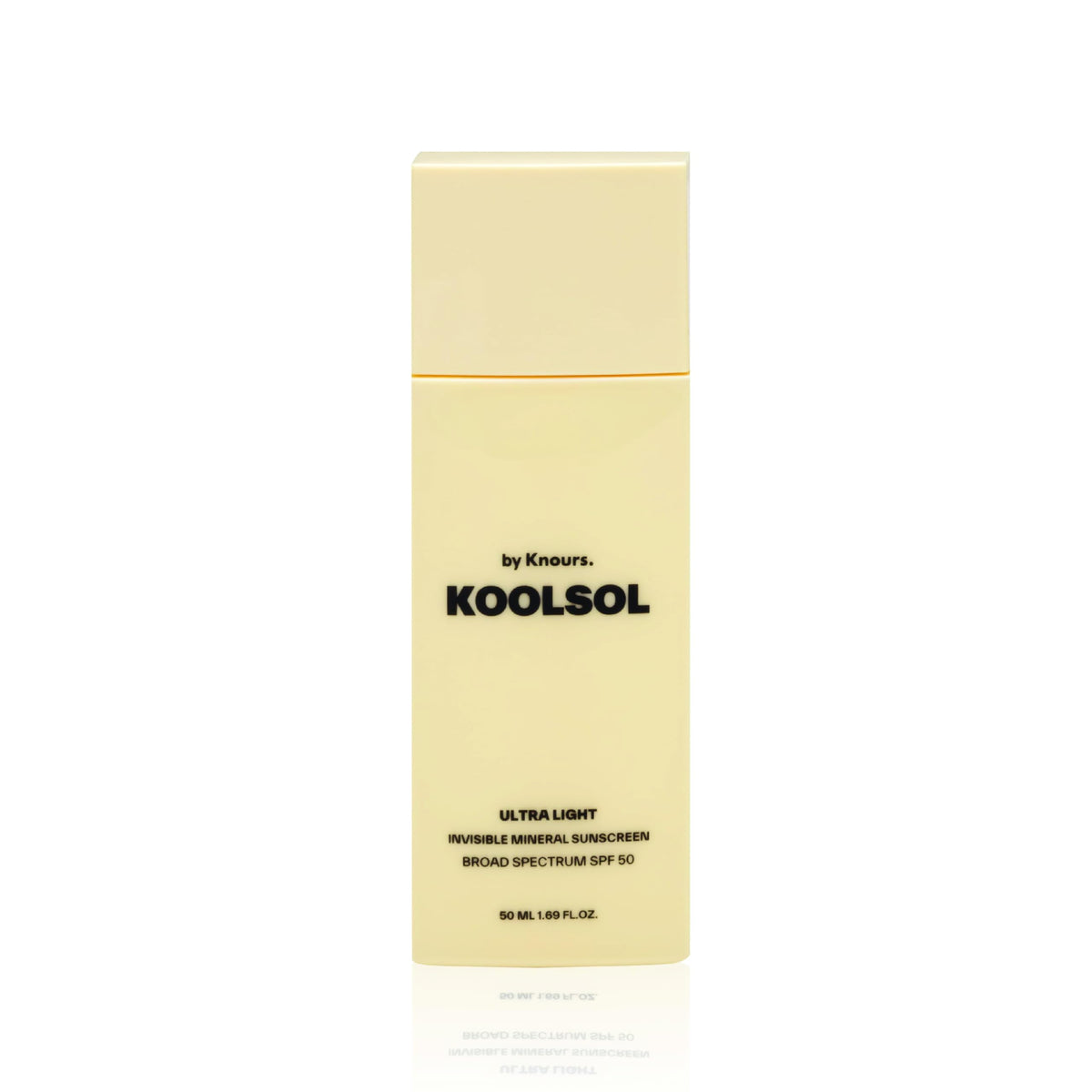KOOLSOL muestra acabado invisible y SPF50 para piel uniforme sin rastro blanco.