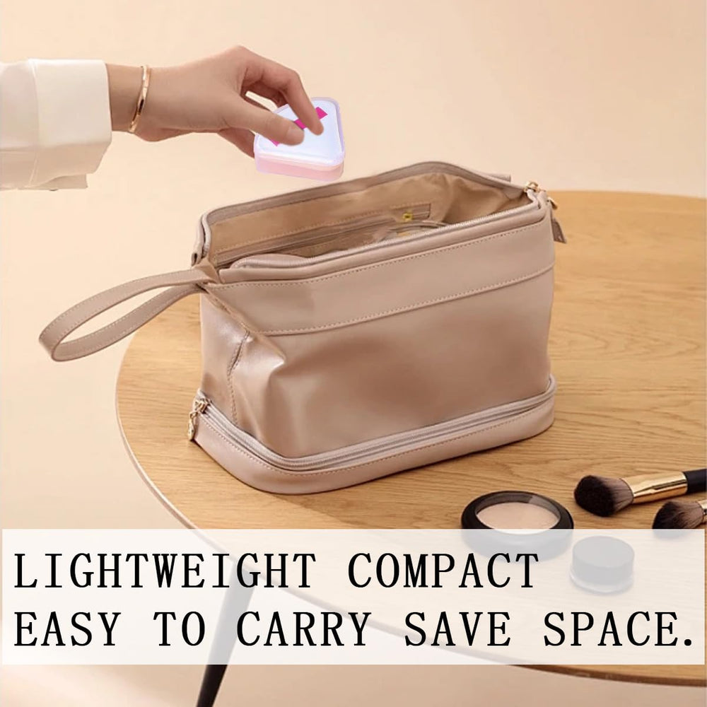 KuuGuu: caja triangular para cosméticos, diseño ligero para bolso.