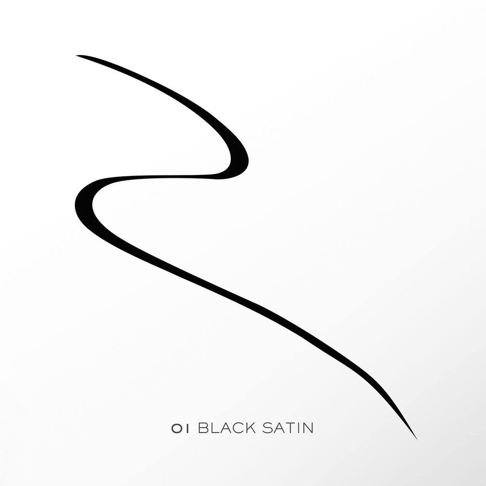 Lancôme Artliner punta de fieltro para delineados perfectos y acabado intenso.