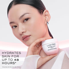 Pompe pratique Hydra Zen facilitant l’application matin et soir.