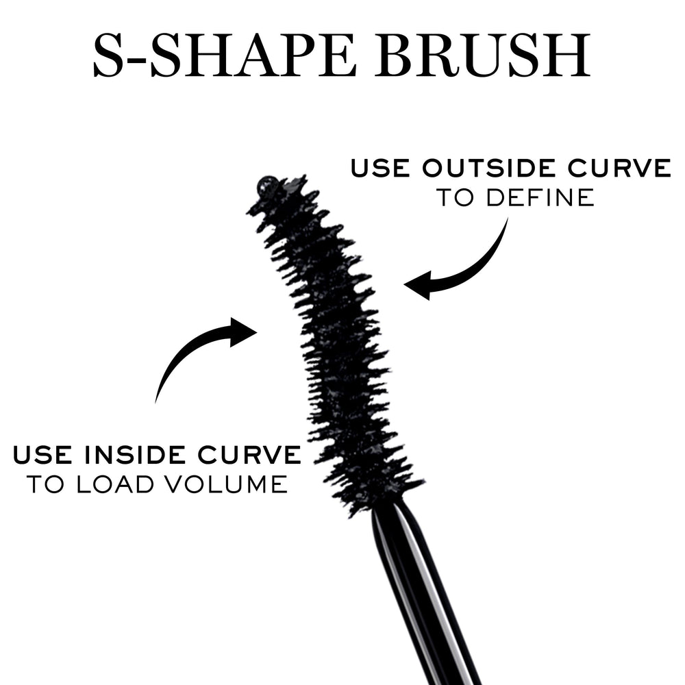 Lancôme Hypnôse Drama Extremo: aplicación suave en pestañas superiores e inferiores.