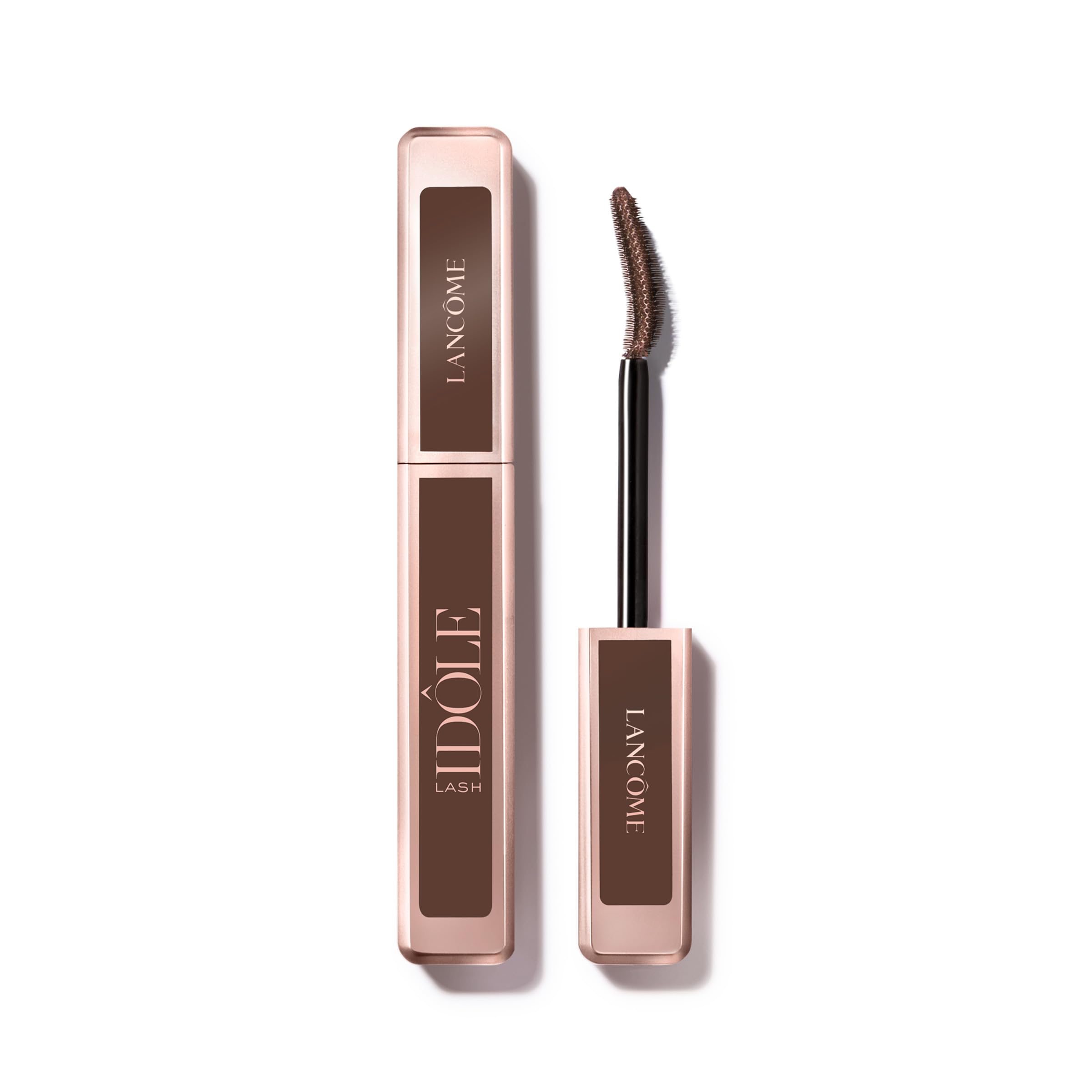 Lancôme Lash Idôle levantamiento de pestañas para mirada más abierta.