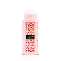 Botella elegante de Lattafa RAVE NOW para realzar tu estilo diario.