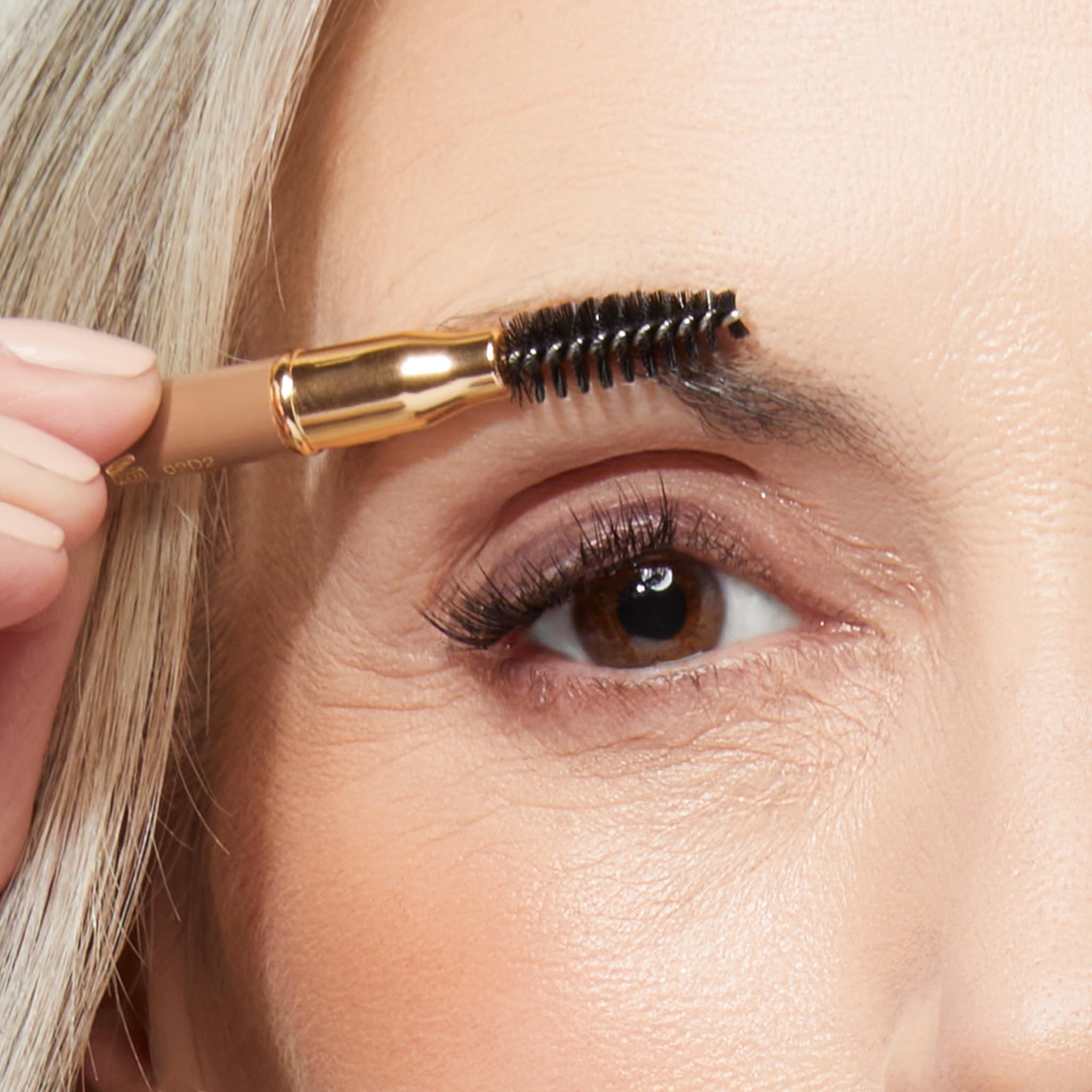 Laura Geller Bravo Brows definición rápida para cejas completas