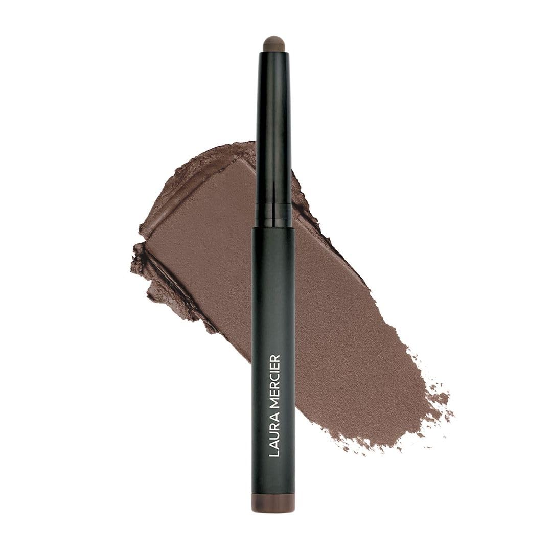 Laura Mercier Caviar Stick muestra empaque elegante y tono mate duradero Café Noir para uso diario.