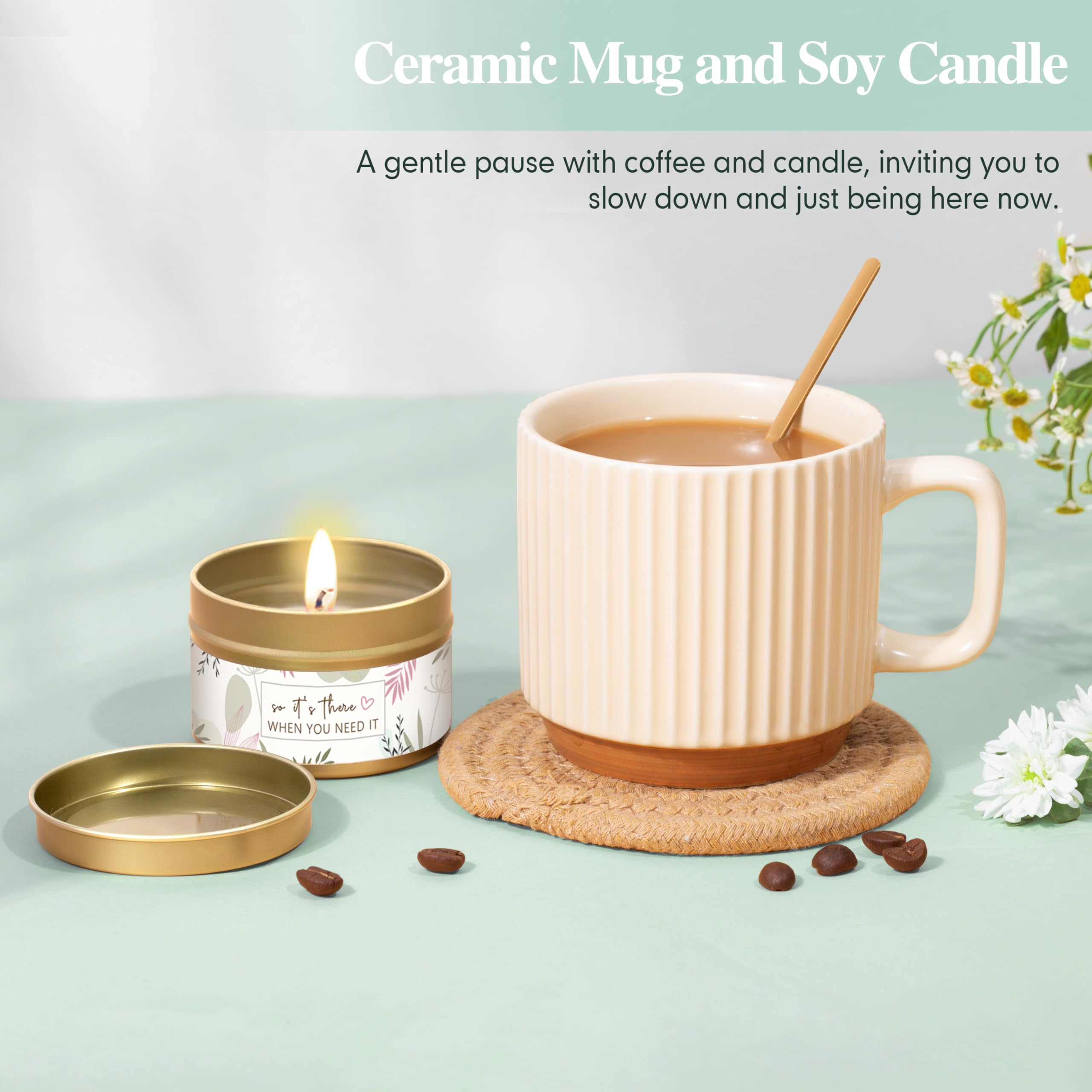 Taza cerámica Lepiche con cuchara, ideal para bebidas cálidas.