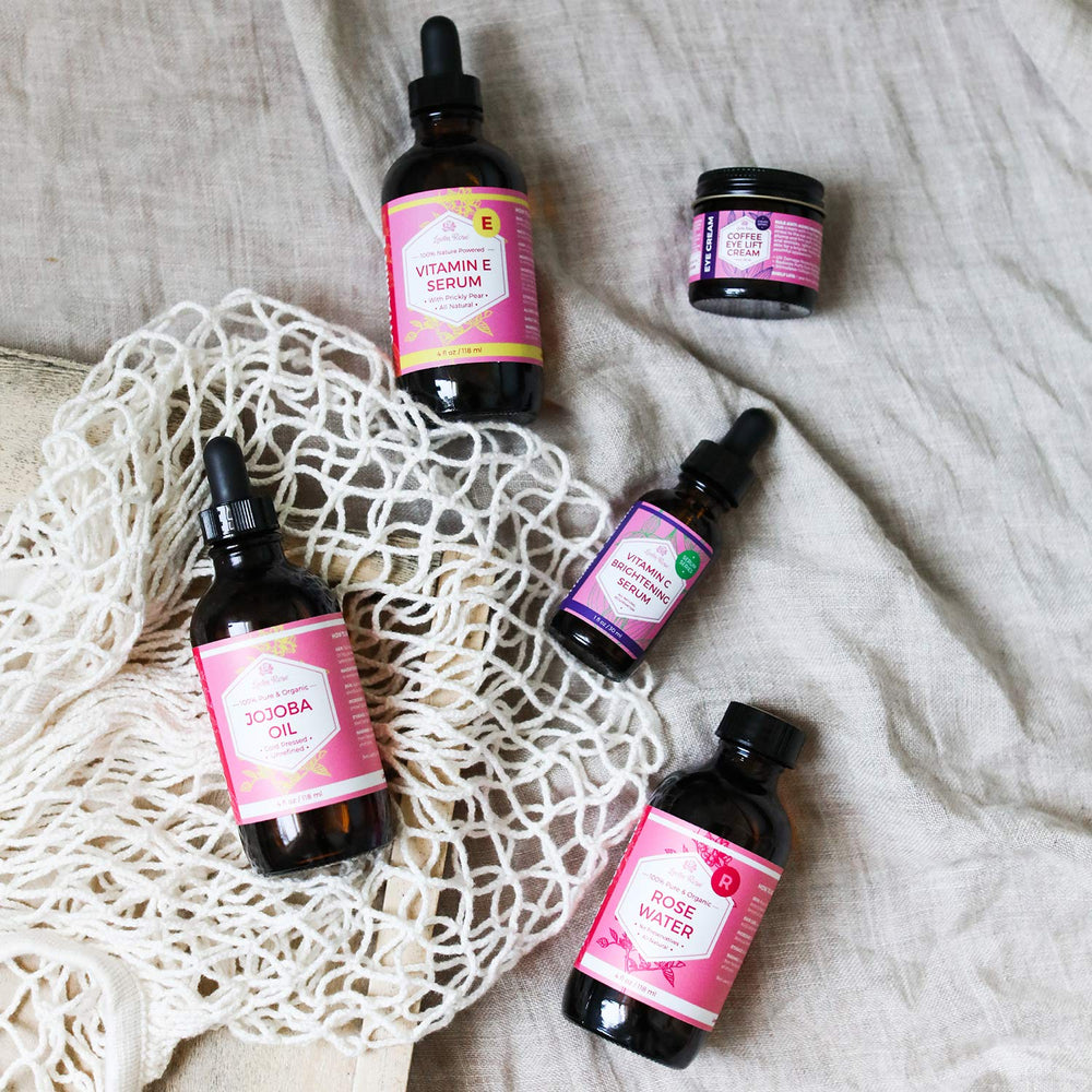 Leven Rose Serum compacto de cuatro onzas para bolso o escritorio.