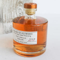 Library of Flowers True Vanilla Bubble Bath aroma Bergamota, vainilla oscura y ámbar