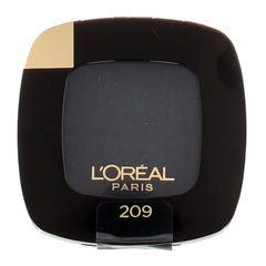 Sombra L'Oreal Paris Colour Riche Monos Noir Cest Noir para una mirada intensa y color duradero.