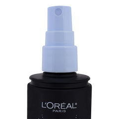 Pro-Spray extensor de L'Oreal Paris ayuda a que el maquillaje no se corra ni manche.