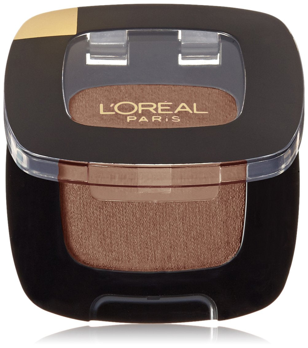 Sombra L’Oréal Paris Color Riche Monos tono Cuarzo Humo para color duradero.