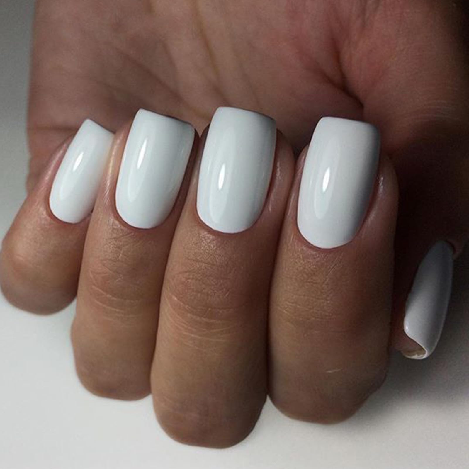LoveOurHome Uñas blancas cuadradas medianas, conjunto para reemplazo y retoques fáciles