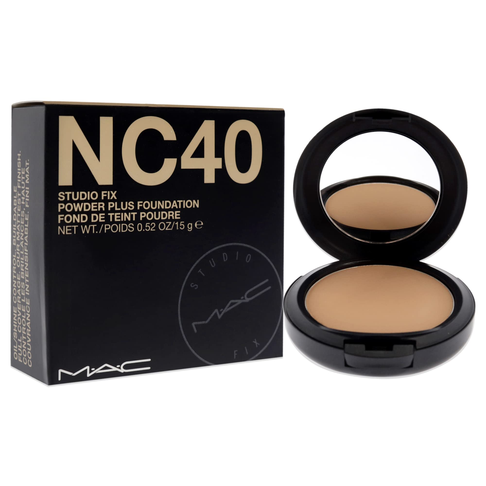 MAC Studio Fix Polvo Base NC40 textura sedosa que desliza suavemente.